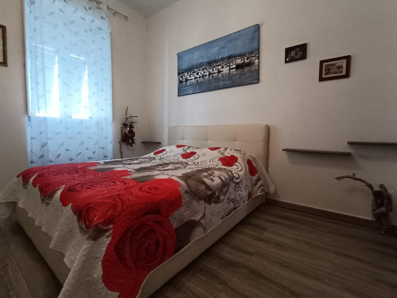 Piccione Marittimo Appartamento Vicinanze Mare リヴォルノ エクステリア 写真